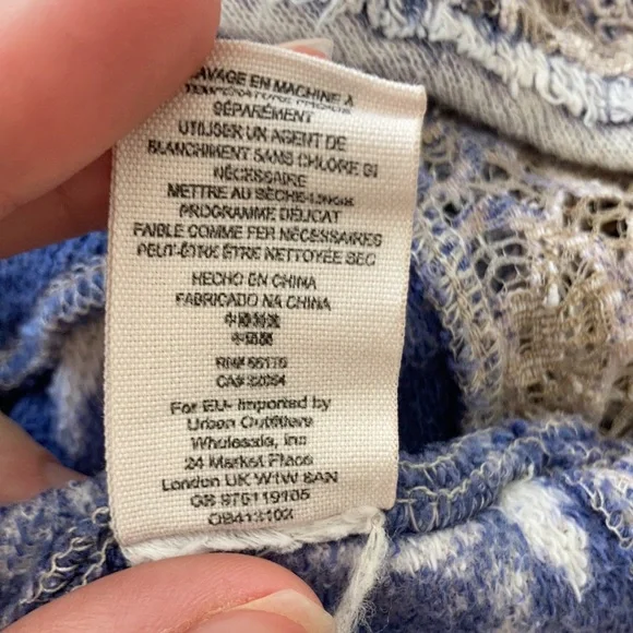 Free people mama crocheted purple tie die lace panel terry poncho - Picture 6 of 13